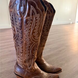 Ariat Tall Casanova boots